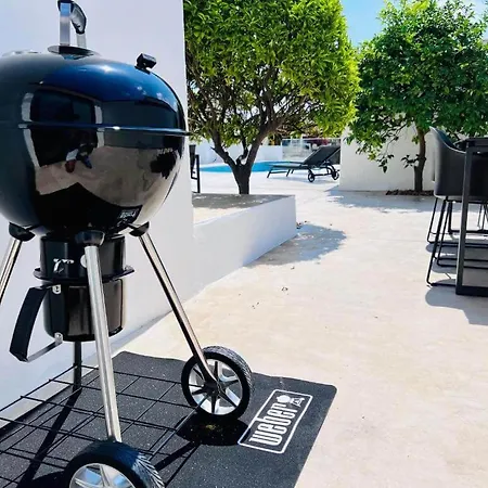 Holiday home Casa Aloha Goertz Con Amarre Y Piscina - Hisp-288-67 Empuriabrava
