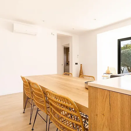 Casa Aloha Goertz Con Amarre Y Piscina - Hisp-288-67 Holiday home Empuriabrava